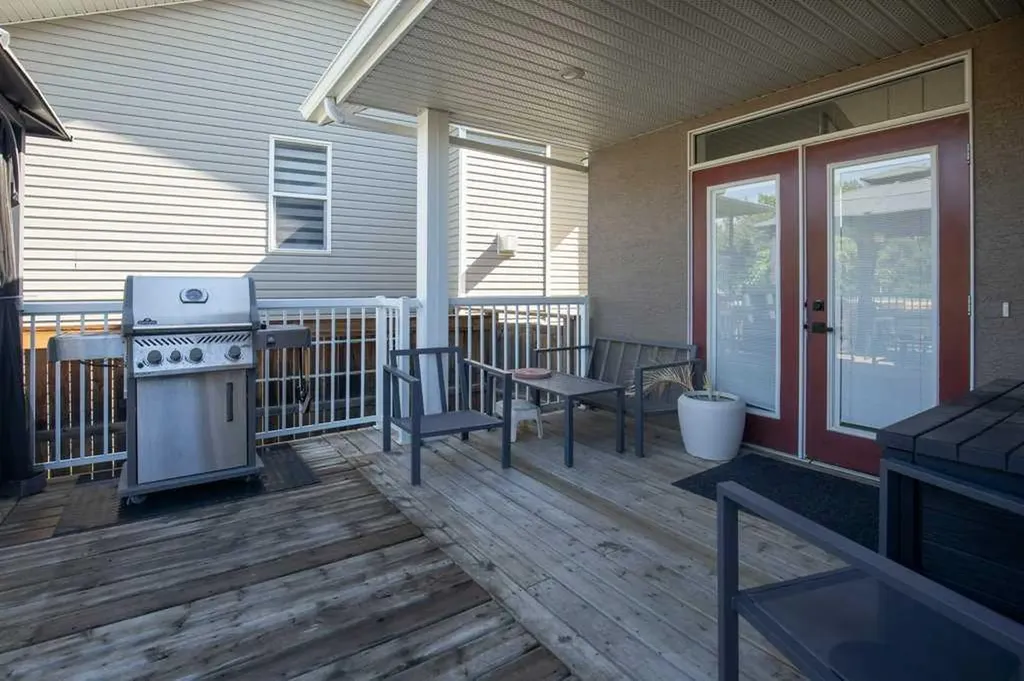 45 Firdale Court Sylvan Lake AB T4S 2M2