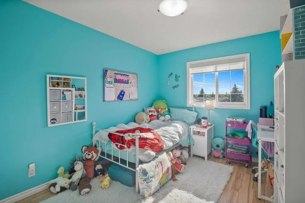 45 Firdale Court Sylvan Lake AB T4S 2M2