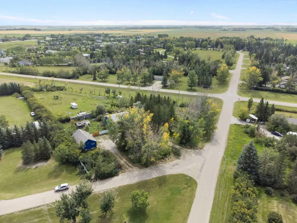 204 High Point Estates Rural Rocky View County AB T1X 2K5