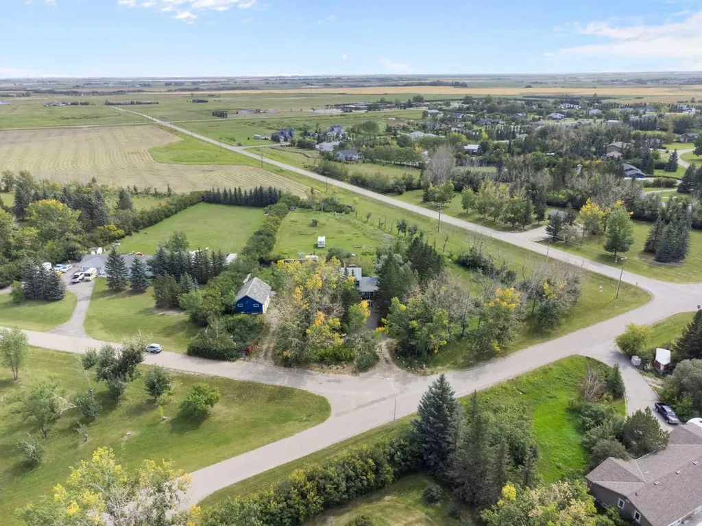 204 High Point Estates Rural Rocky View County AB T1X 2K5