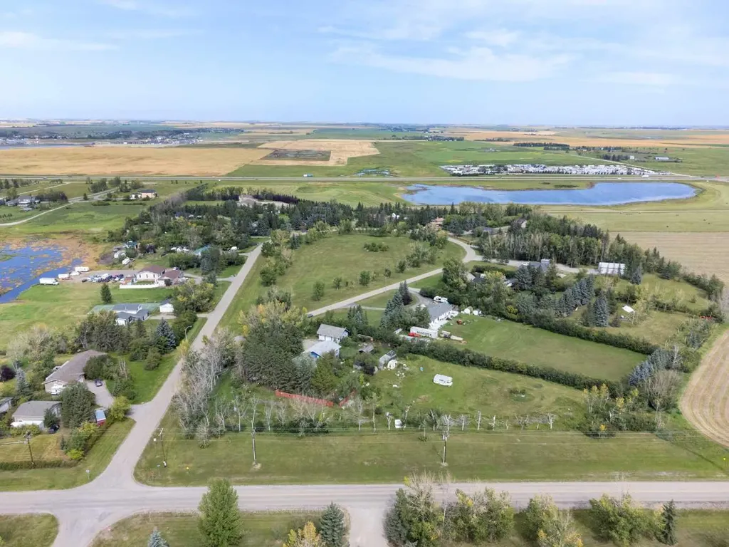 204 High Point Estates Rural Rocky View County AB T1X 2K5