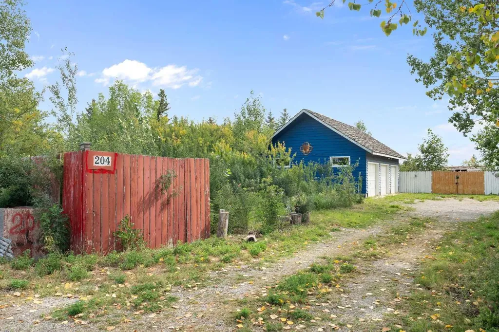204 High Point Estates Rural Rocky View County AB T1X 2K5