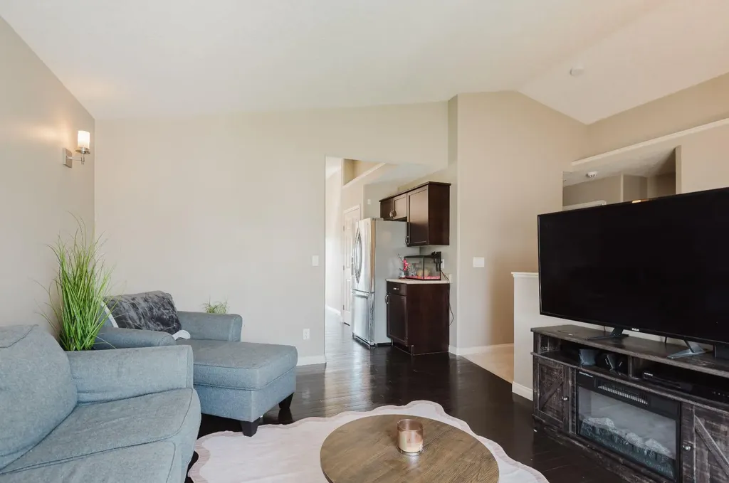 8801 72 Avenue Grande Prairie AB T8X 0E3