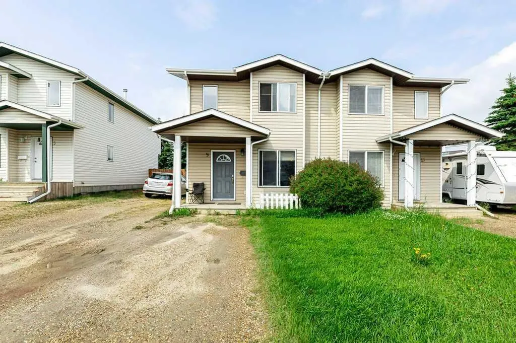 9 Lakeview Close Blackfalds AB T0M 0J0
