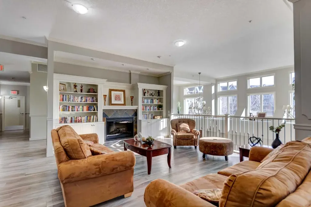 15 Everstone Drive SW Calgary AB T2Y 5B5
