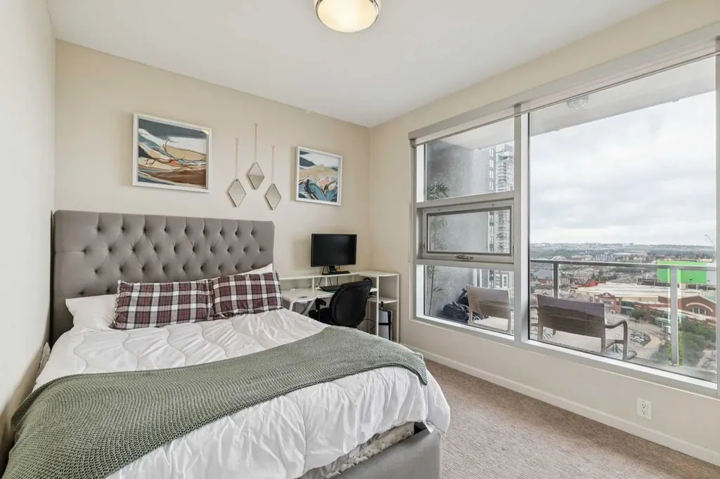 211 13 Avenue SE Calgary AB T2G 1E1