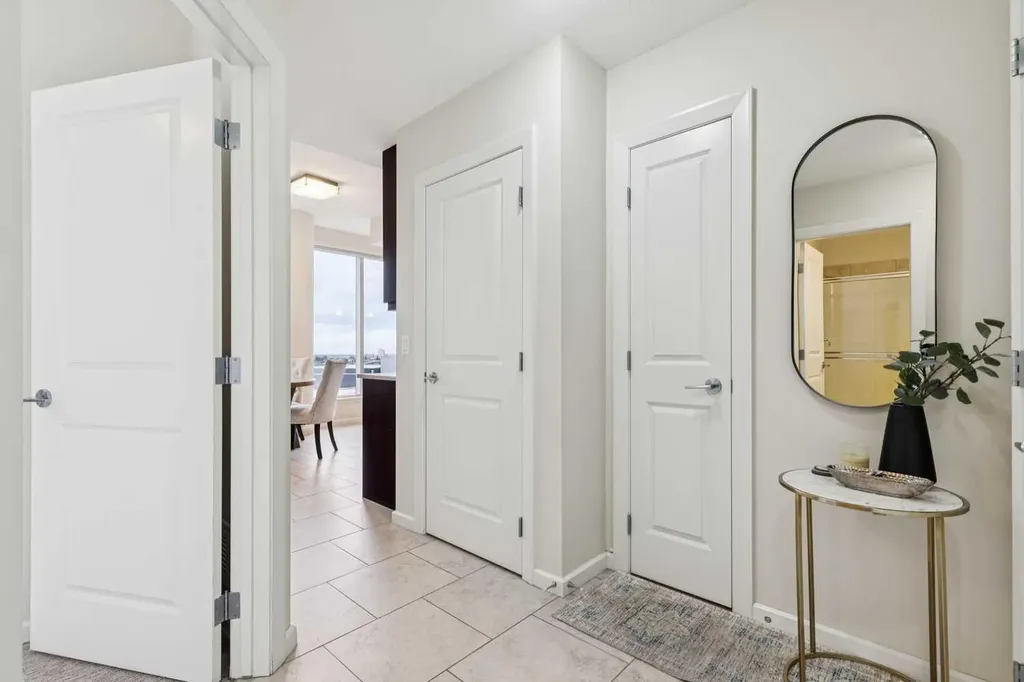 211 13 Avenue SE Calgary AB T2G 1E1