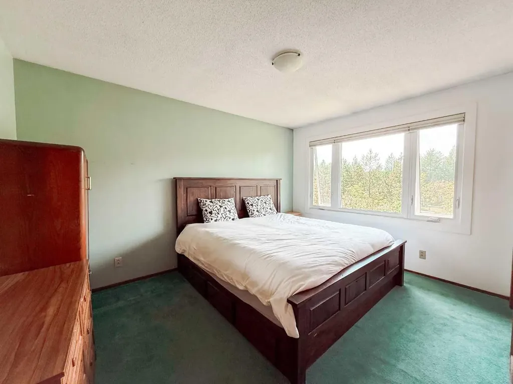 80102 Highway 725 Rural Saddle Hills County AB T0H 0H0