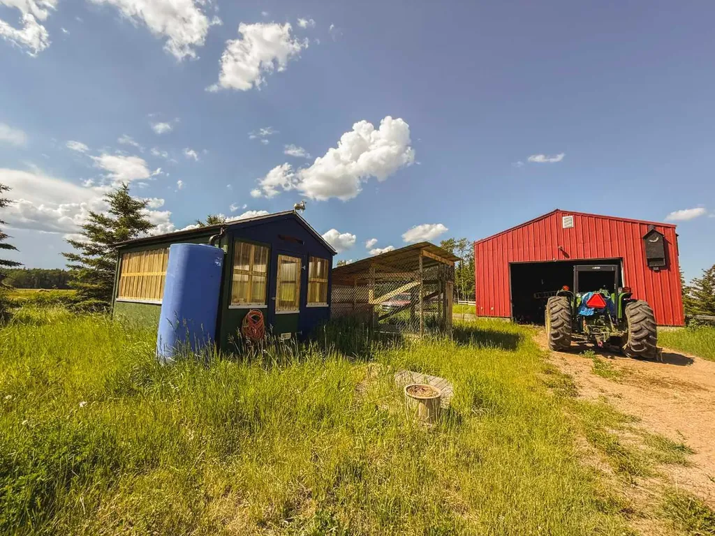 80102 Highway 725 Rural Saddle Hills County AB T0H 0H0