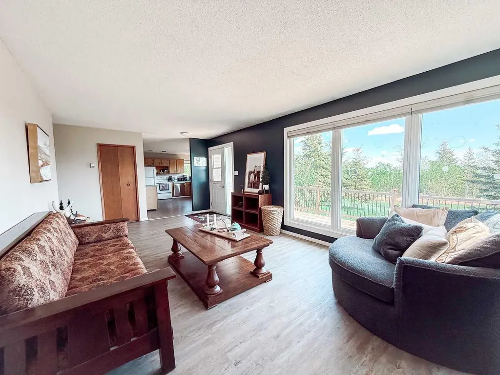 80102 Highway 725 Rural Saddle Hills County AB T0H 0H0