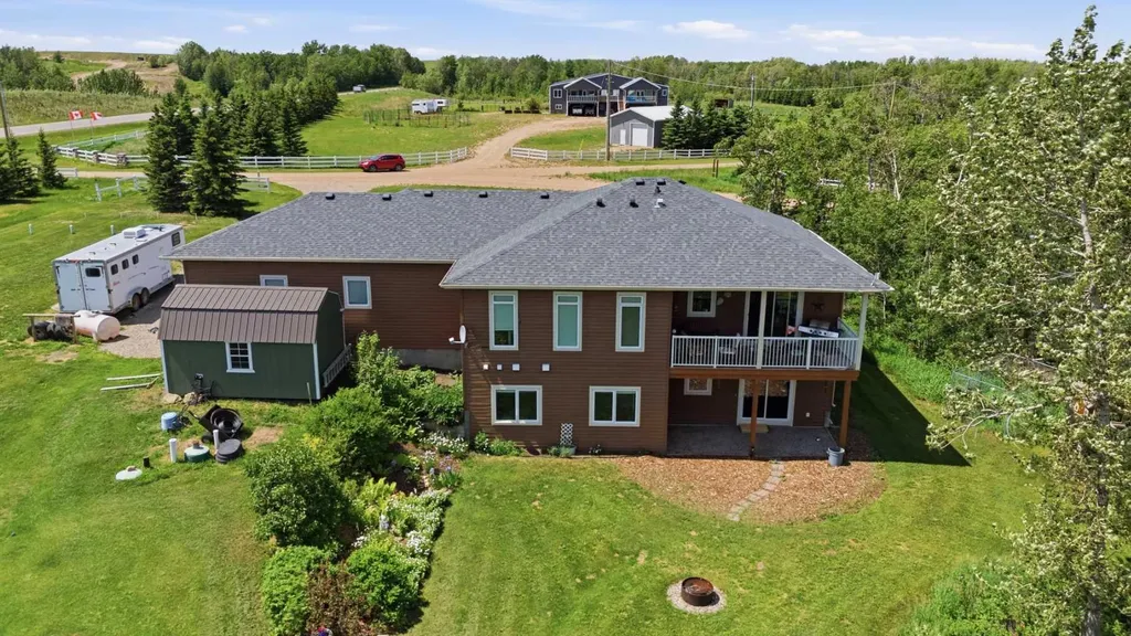 #1 Saddle Up Estates Rural Kneehill County AB T0M 2B0
