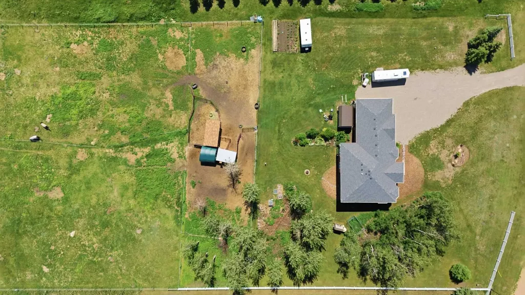 #1 Saddle Up Estates Rural Kneehill County AB T0M 2B0
