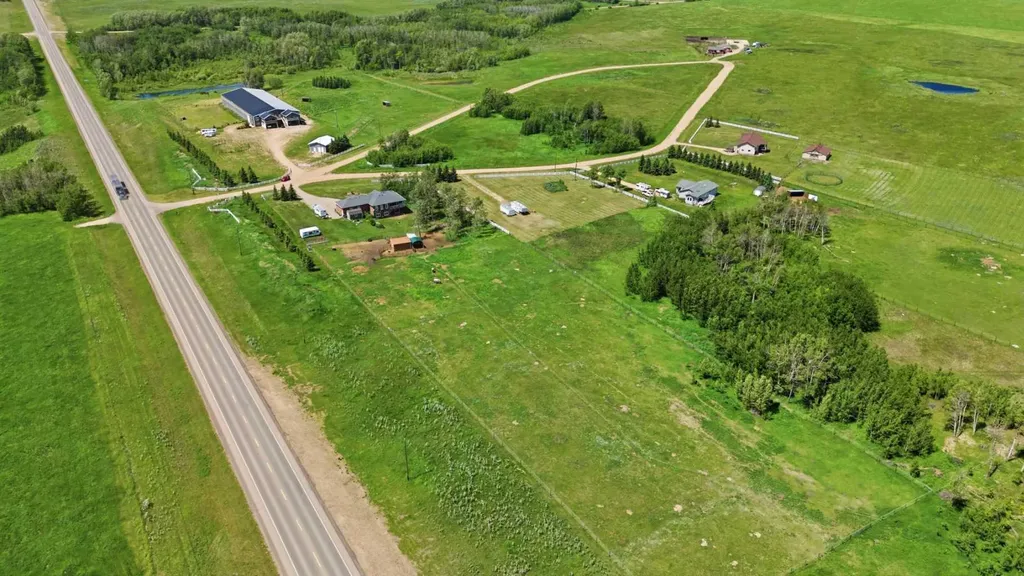 #1 Saddle Up Estates Rural Kneehill County AB T0M 2B0