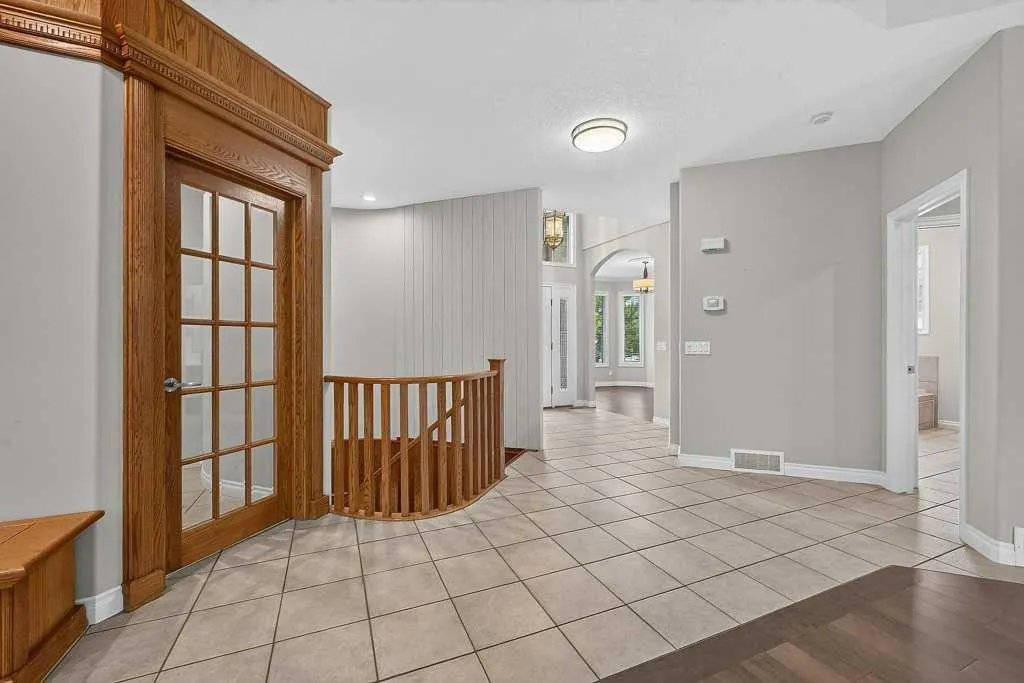 52 Sandstone Ridge Crescent Okotoks AB T1S 1P9