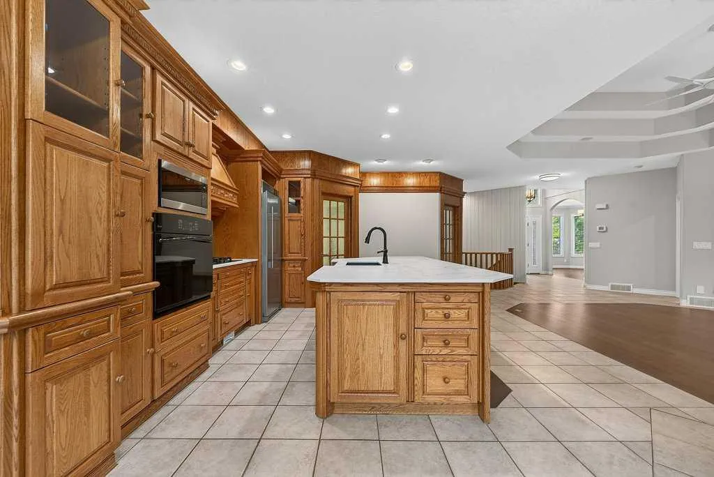 52 Sandstone Ridge Crescent Okotoks AB T1S 1P9