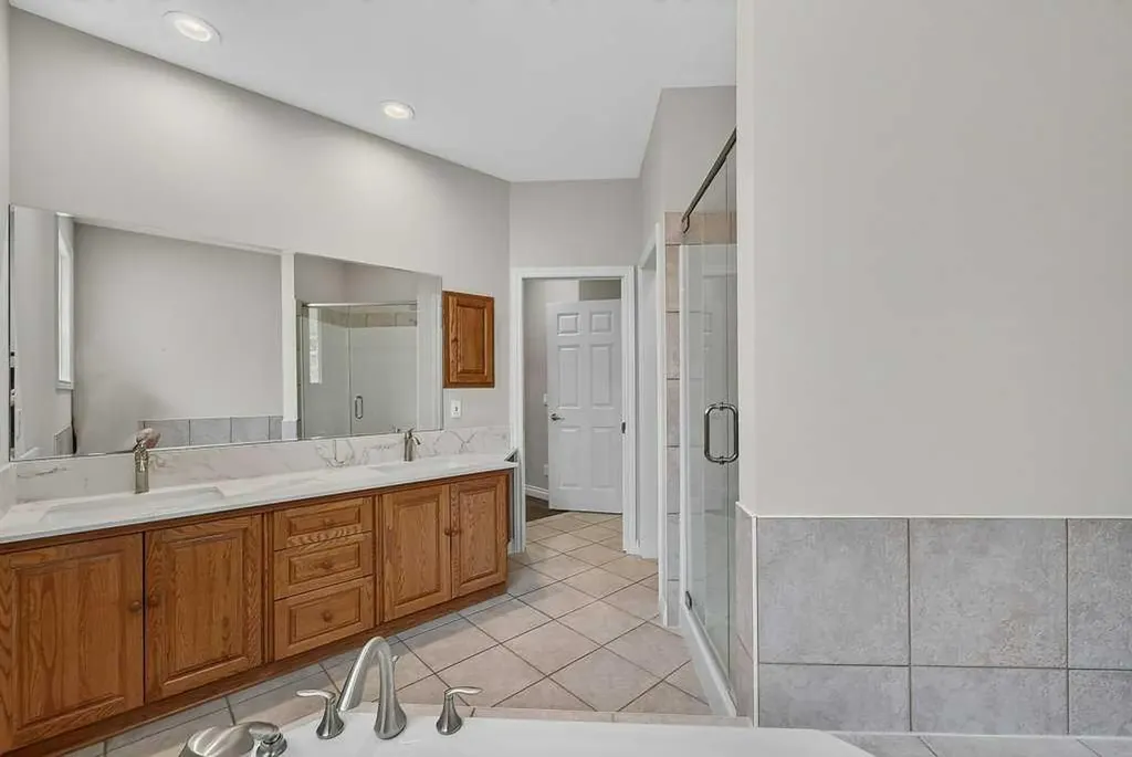 52 Sandstone Ridge Crescent Okotoks AB T1S 1P9