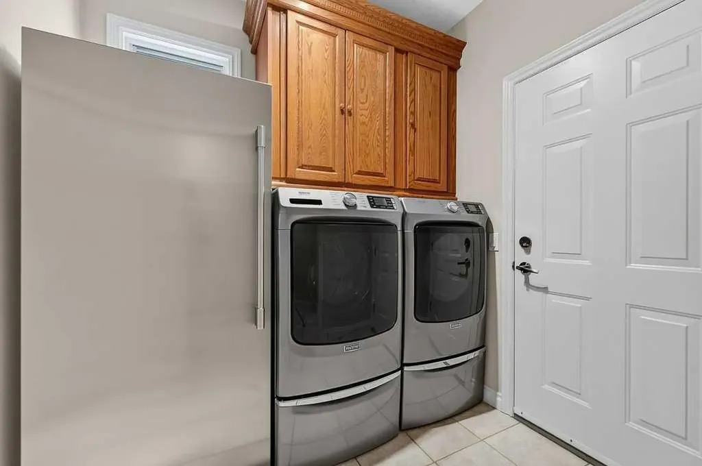 52 Sandstone Ridge Crescent Okotoks AB T1S 1P9
