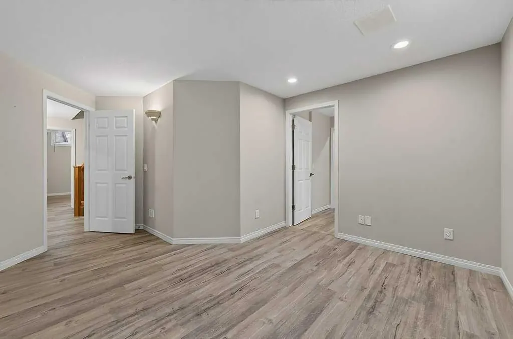 52 Sandstone Ridge Crescent Okotoks AB T1S 1P9