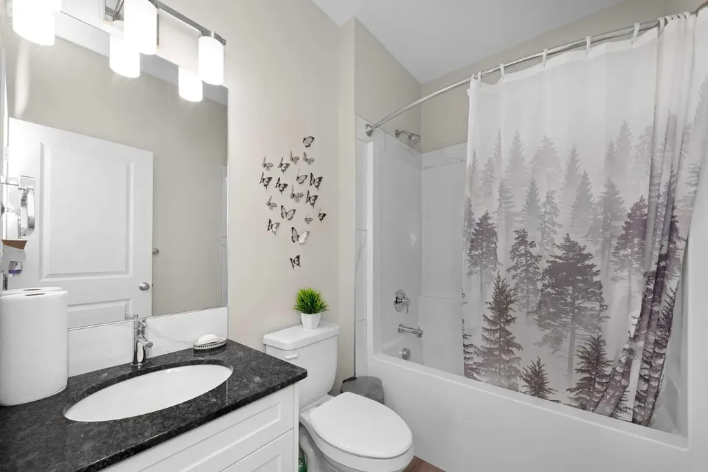 59 Cornerbrook Avenue NE Calgary AB T3N 1M1