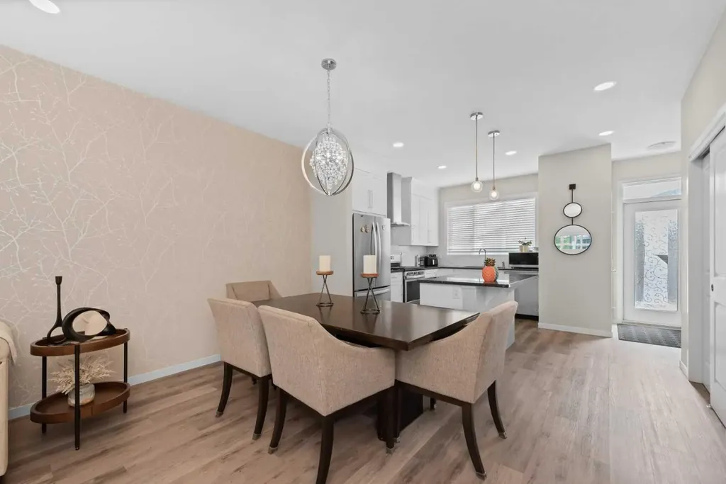 59 Cornerbrook Avenue NE Calgary AB T3N 1M1