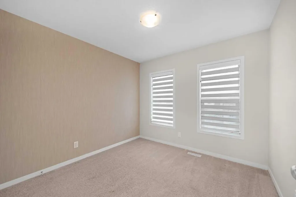 59 Cornerbrook Avenue NE Calgary AB T3N 1M1