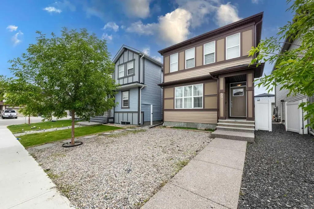 59 Cornerbrook Avenue NE Calgary AB T3N 1M1