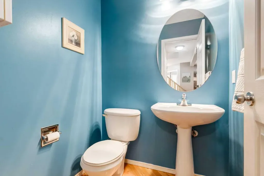 156 Tuscany Meadows Close NW Calgary AB T3M 2M9