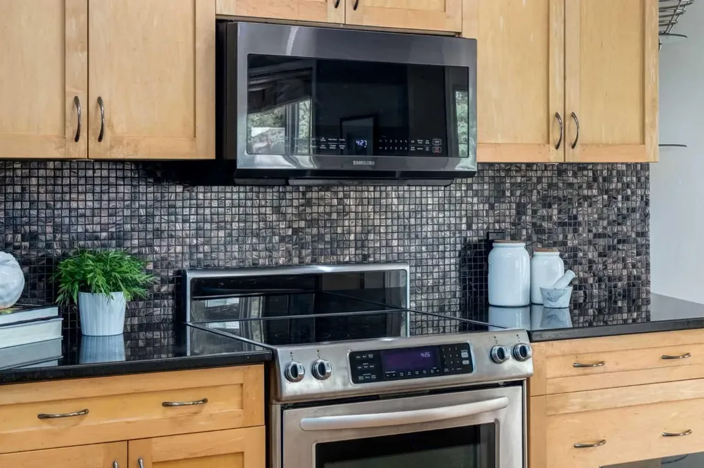 156 Tuscany Meadows Close NW Calgary AB T3M 2M9