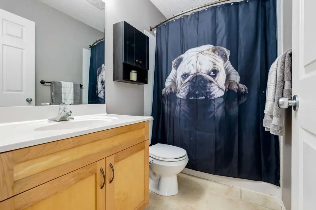 156 Tuscany Meadows Close NW Calgary AB T3M 2M9