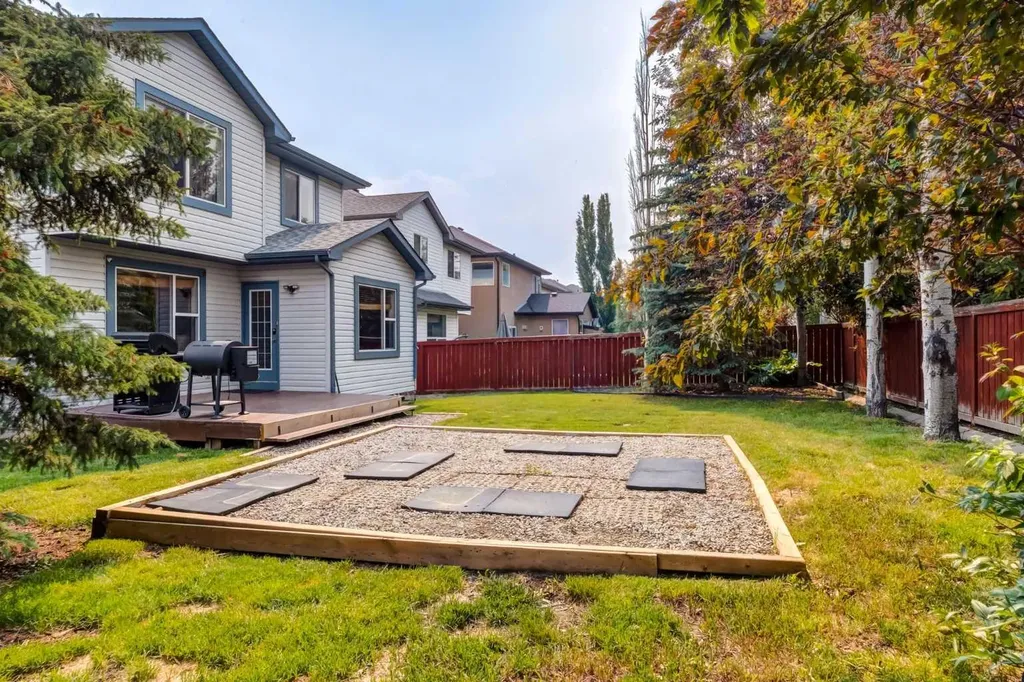 156 Tuscany Meadows Close NW Calgary AB T3M 2M9