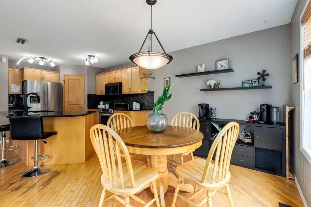156 Tuscany Meadows Close NW Calgary AB T3M 2M9