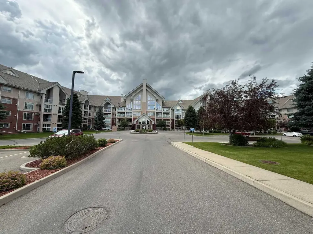 100 2 Avenue S Lethbridge AB T1J 0B5