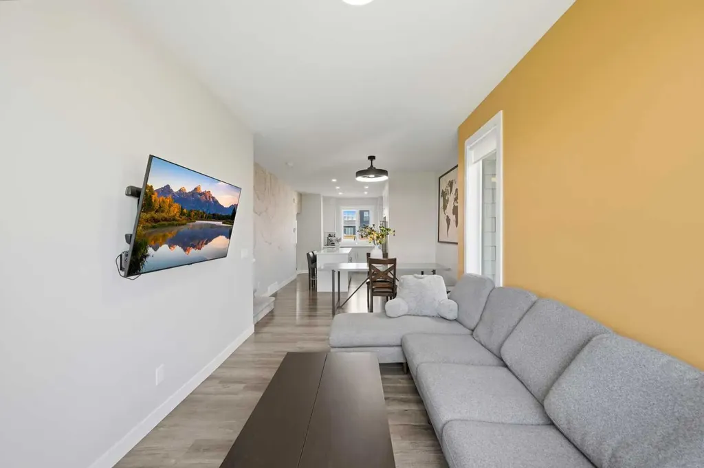 138 Homestead Boulevard NE Calgary AB T3J 2G8