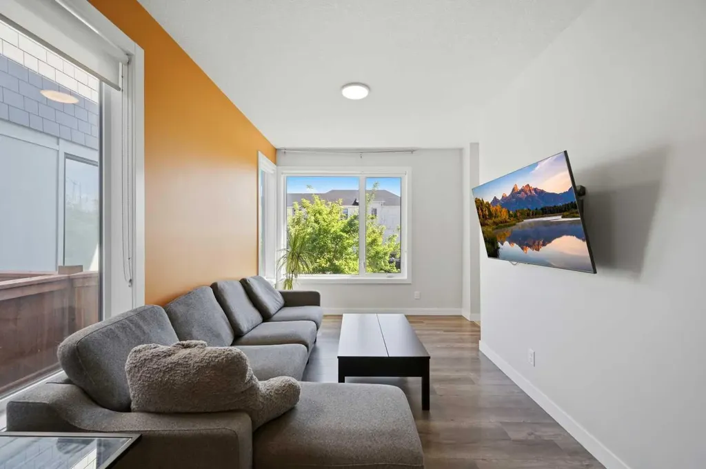 138 Homestead Boulevard NE Calgary AB T3J 2G8