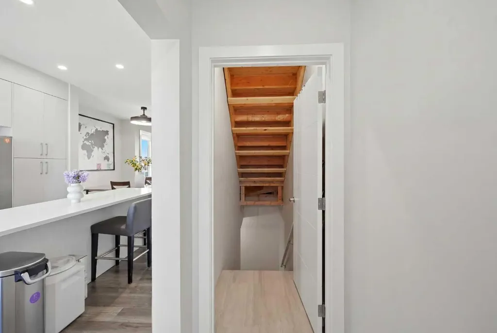 138 Homestead Boulevard NE Calgary AB T3J 2G8