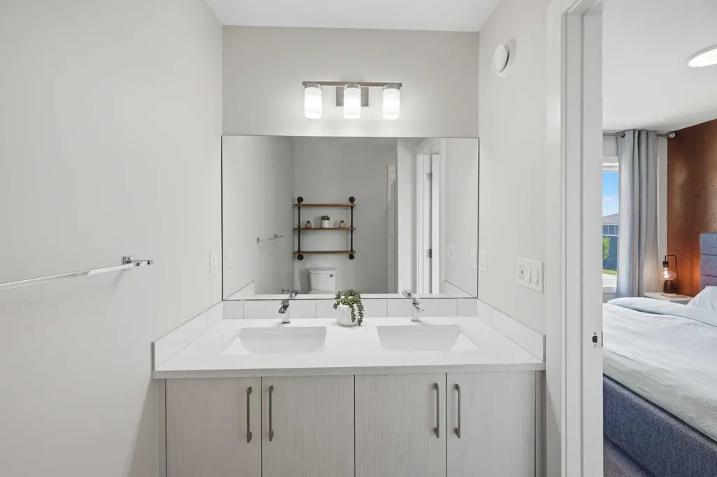138 Homestead Boulevard NE Calgary AB T3J 2G8