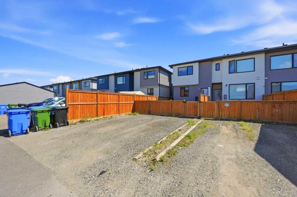138 Homestead Boulevard NE Calgary AB T3J 2G8