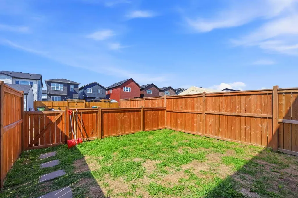 138 Homestead Boulevard NE Calgary AB T3J 2G8