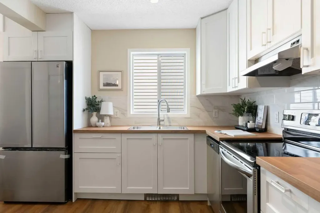 82 Coventry Lane NE Calgary AB T3K 4G4