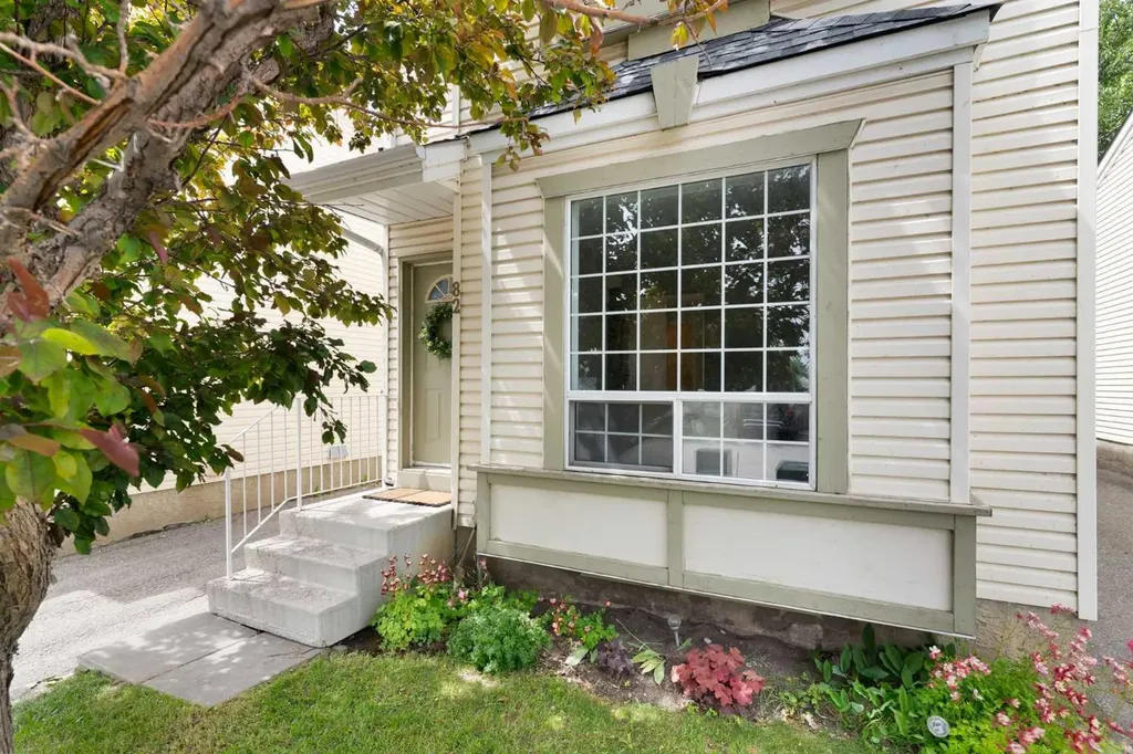 82 Coventry Lane NE Calgary AB T3K 4G4