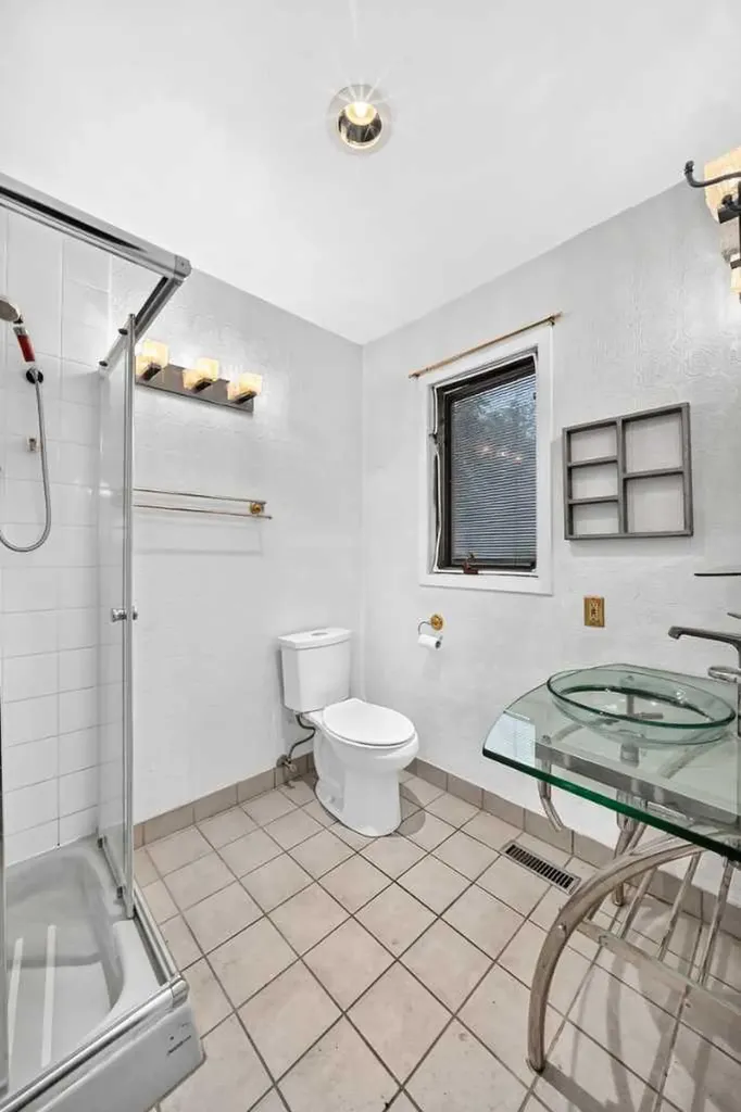 1623 6a Street NW Calgary AB T2M 3H1