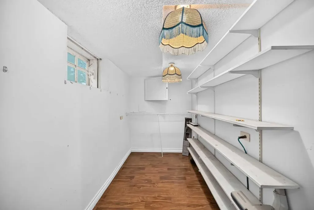 1623 6a Street NW Calgary AB T2M 3H1