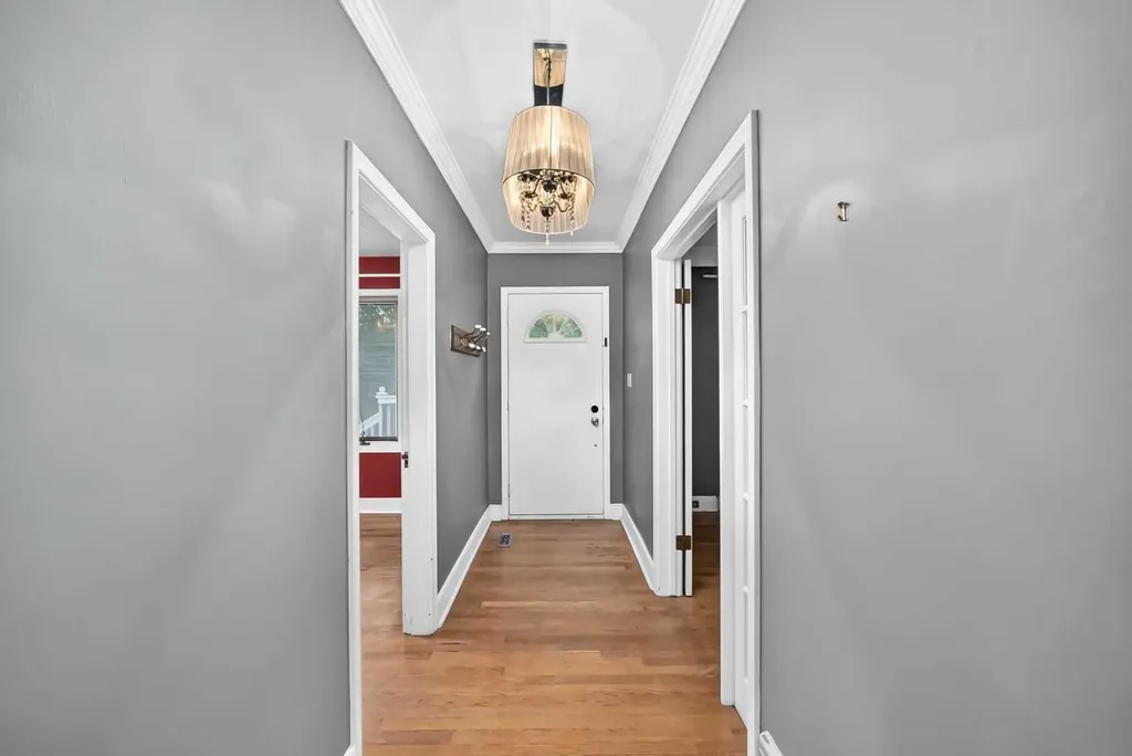 1623 6a Street NW Calgary AB T2M 3H1