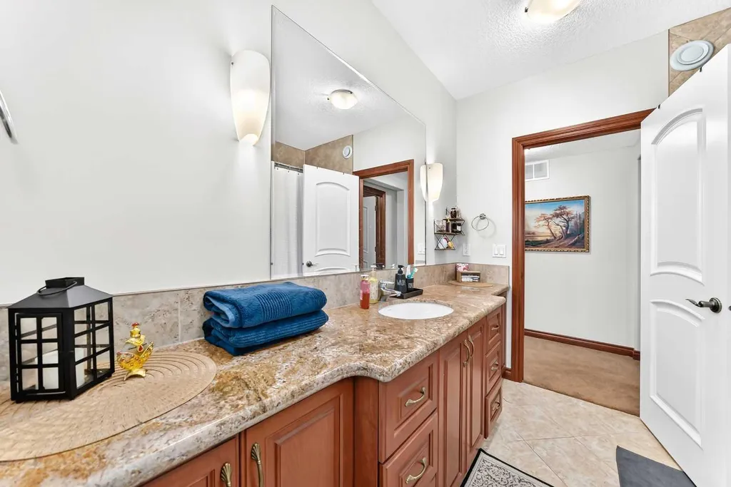 198029 Spruce Meadows Way Rural Foothills County AB T1S 3J9