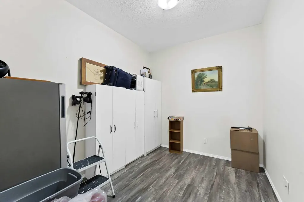 29 River Ridge Drive NW Medicine Hat AB T1A8V3