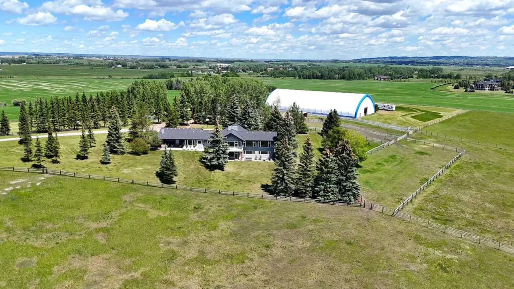 243036 Range Road 34 Rural Rocky View County AB T3Z 2G1