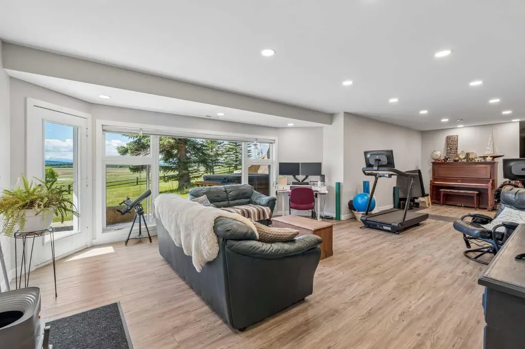 243036 Range Road 34 Rural Rocky View County AB T3Z 2G1