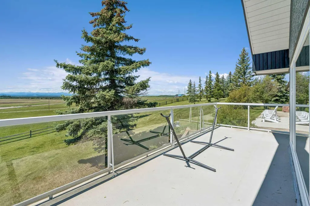 243036 Range Road 34 Rural Rocky View County AB T3Z 2G1