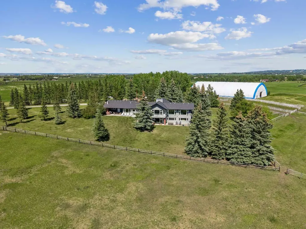 243036 Range Road 34 Rural Rocky View County AB T3Z 2G1