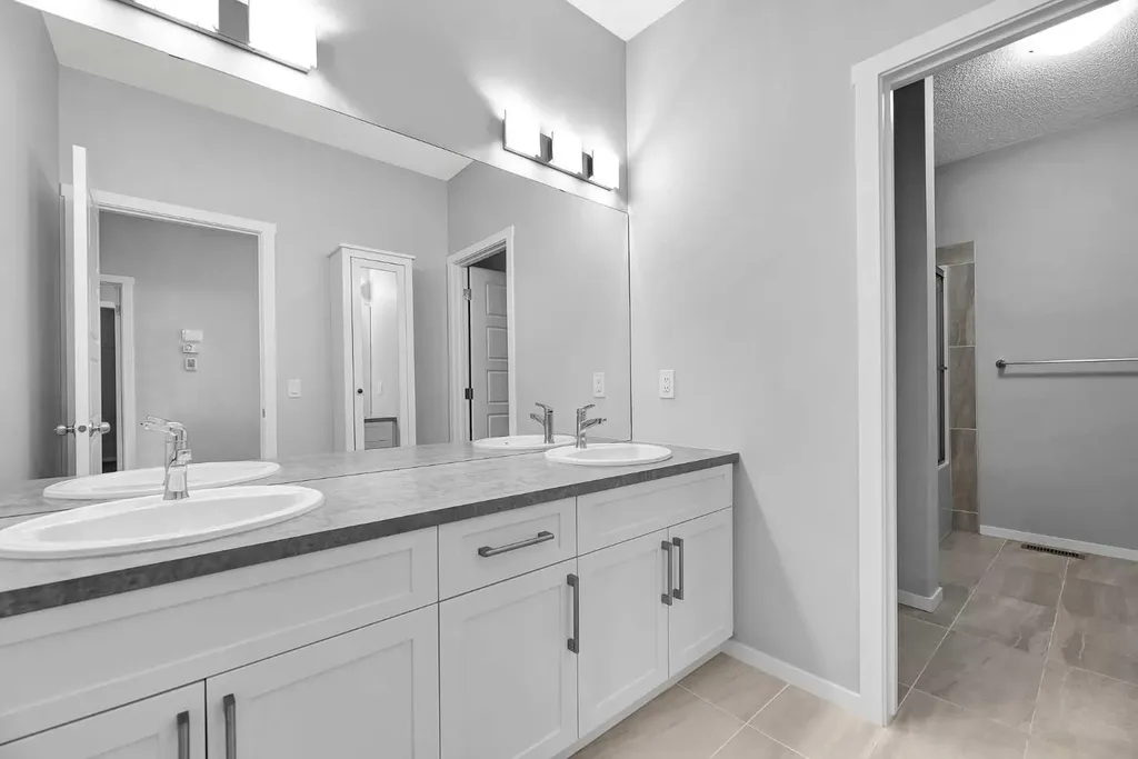 300 Walgrove Boulevard SE Calgary AB T2X4C8